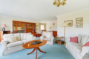 Burlington Grove Dore